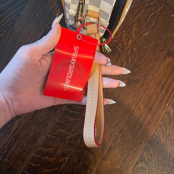 Sprayground Limited Edition Grey and White Checkered Toiletry Bag/Clutch- NWT - Picture 5 of 7